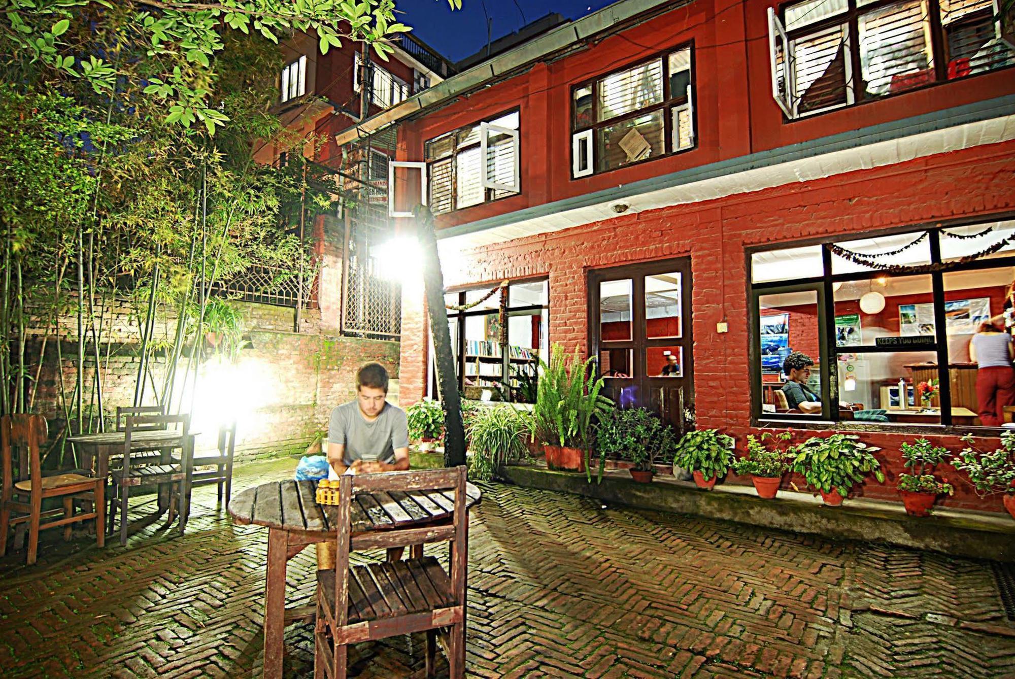 Kathmandu Garden House Hotel Exterior photo